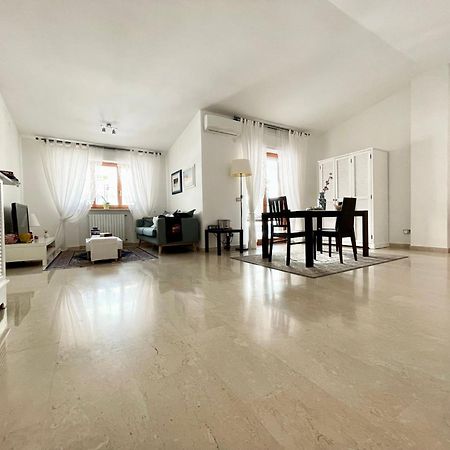 B&B Le Saline Taranto Exterior photo